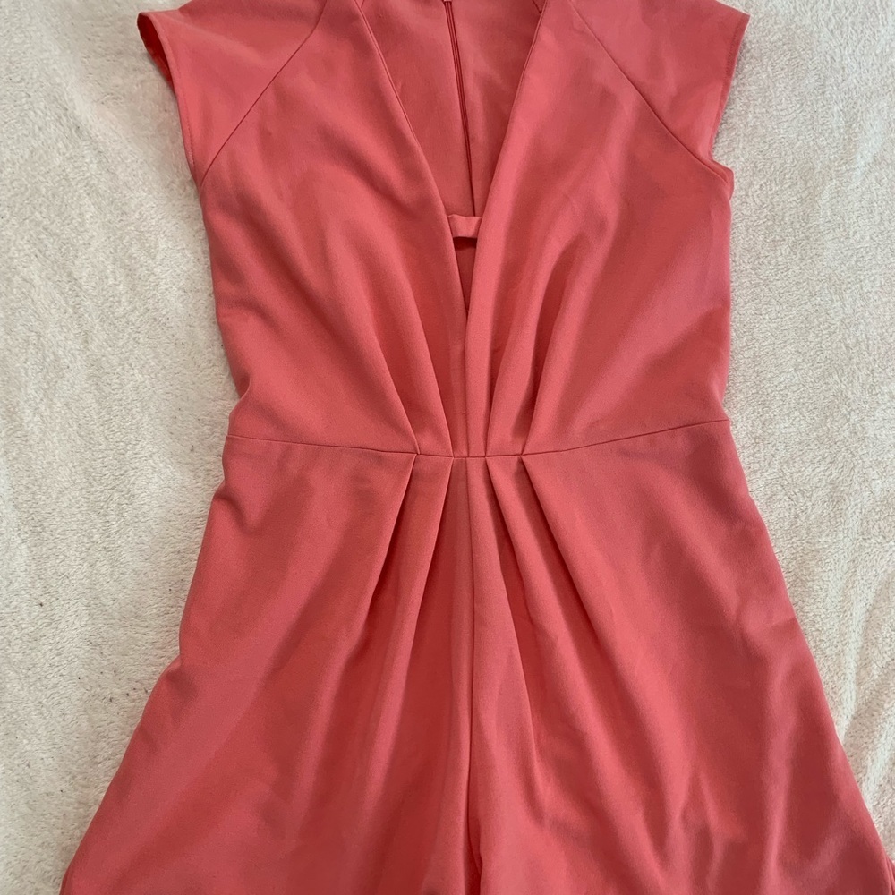 Guess Los Angeles V-Neck Zip Back Romper Size 8 - Picture 10 of 17